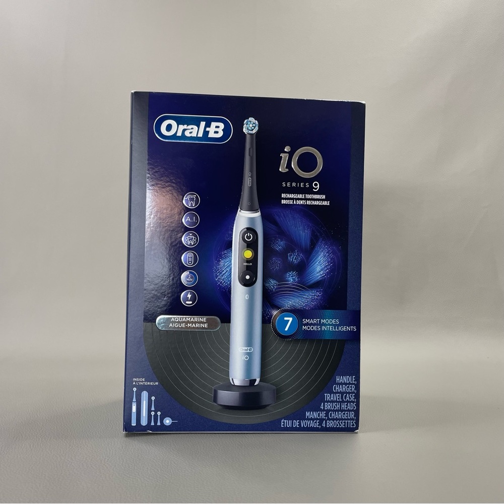 Oral-B iO Series 9 Electric Toothbrush with 3 Replacement Brush Heads